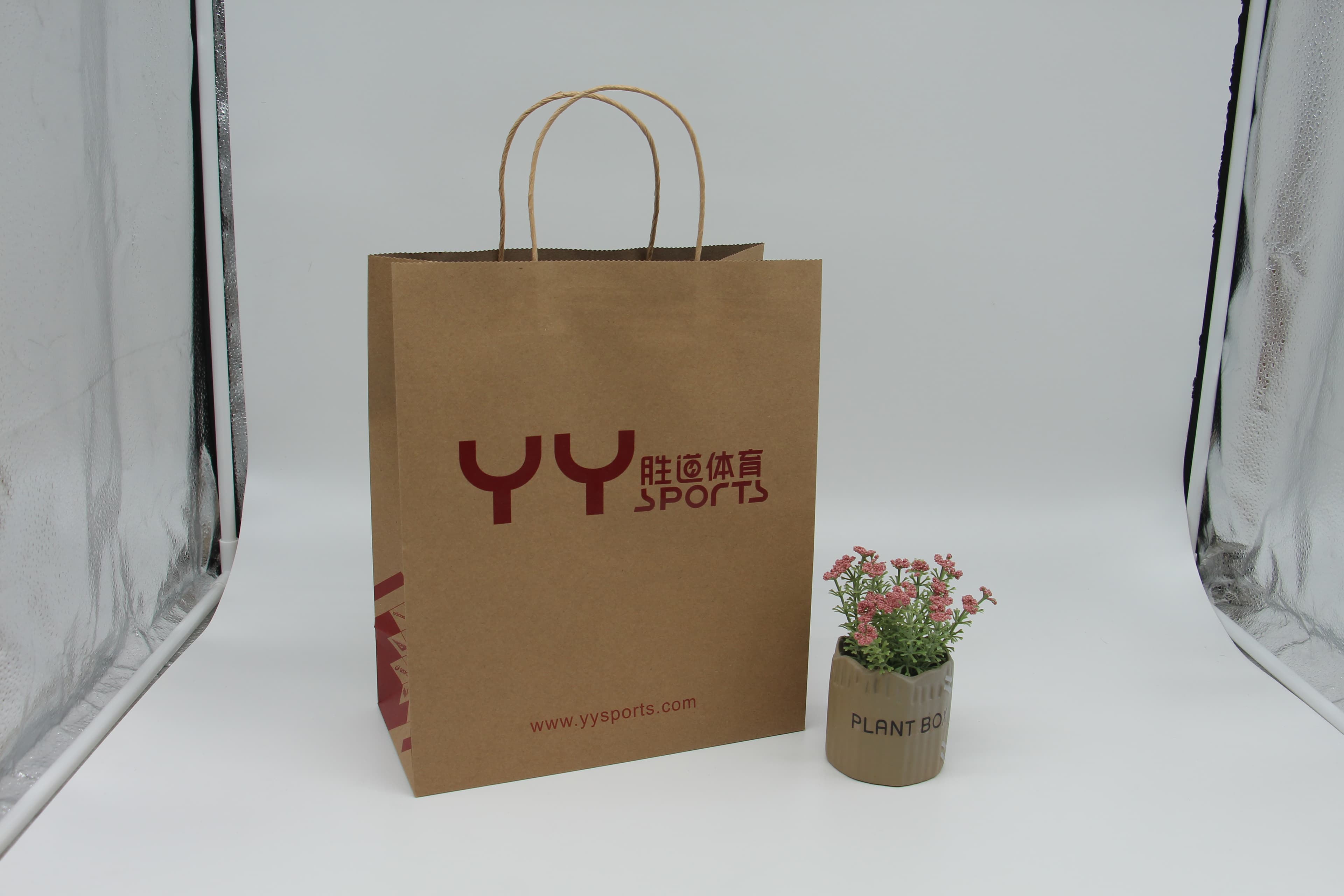 Coloured kraft bags in pastel tones